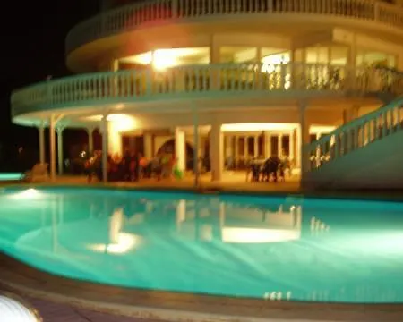 فندق Family Casablanca *