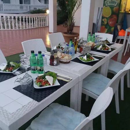 Family Casablanca فندق