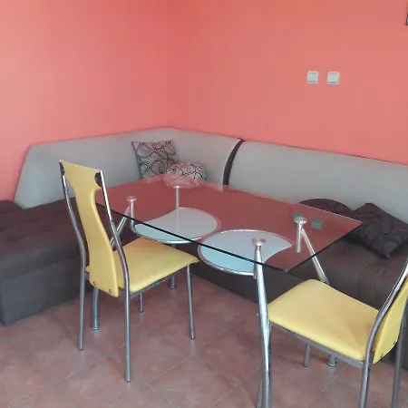 Family Casablanca فندق فارنا