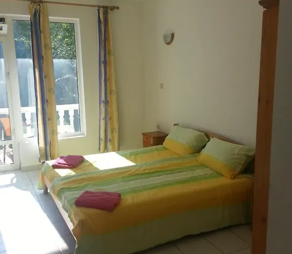 Family Casablanca Βάρνα